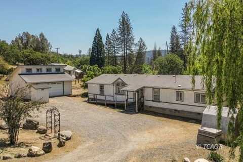 31 Rocky Rd, Weaverville, CA 96093