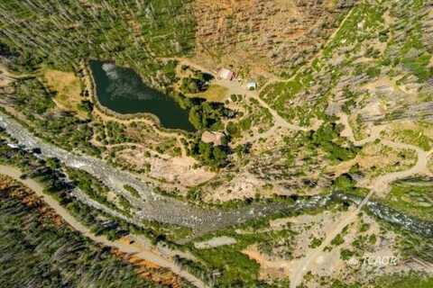 2103 Coffee Creek Rd, Coffee Creek, CA 96091