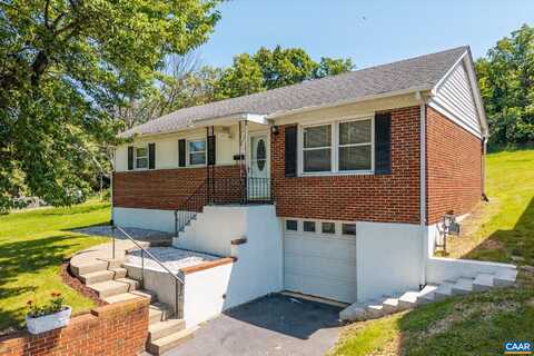1321 E MAIN ST, WAYNESBORO, VA 22980