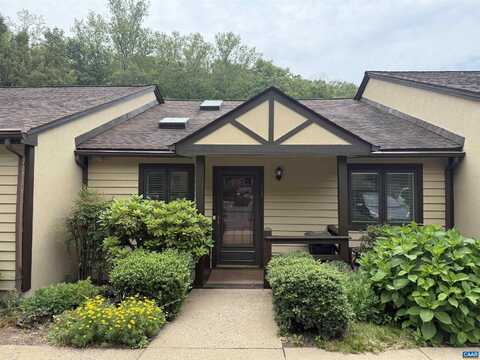1303 BRANCHLANDS DR, CHARLOTTESVILLE, VA 22901