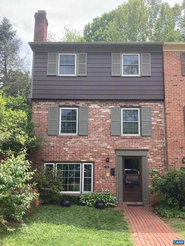 14 GEORGETOWN GREEN, CHARLOTTESVILLE, VA 22901