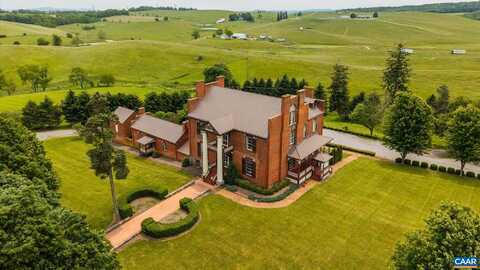 325 FACTORY OUTLET DR, MAX MEADOWS, VA 24360