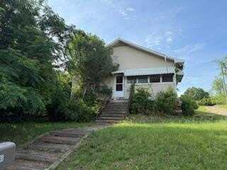 726 Oglethorpe Ave, Americus, GA 31709