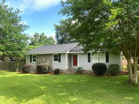 607 E 27th Ave, Cordele, GA 31015