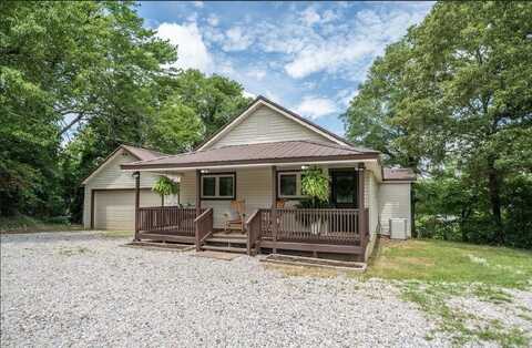 2741 Airport Road, Hot Springs, AR 71913