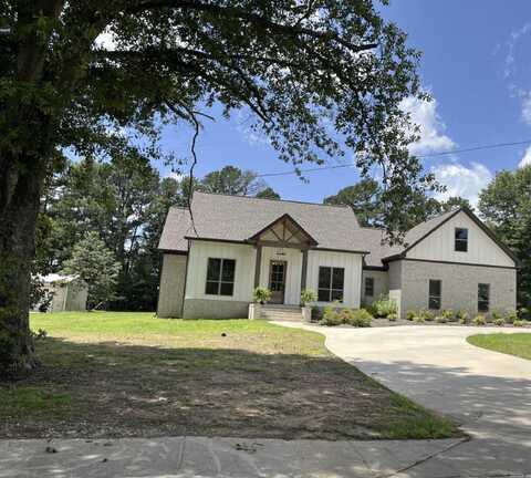 36 Church Circle, Greenbrier, AR 72058