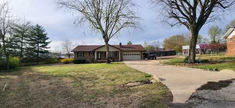 812 Douglas Circle, Mountain Home, AR 72653
