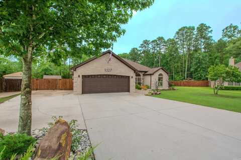 1027 Evening Sunset Circle, Redfield, AR 72132