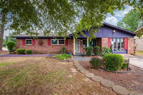 8801 Mayflower Rd, Little Rock, AR 72205