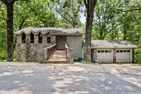 2213 Cedar Creek Rd, North Little Rock, AR 72116