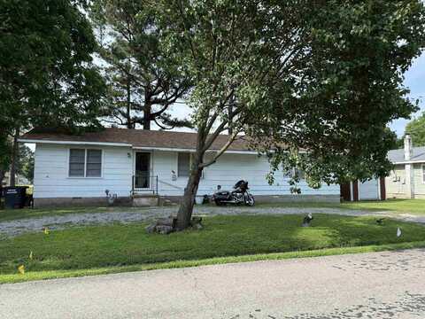 710 E Jackson Street, Piggott, AR 72454