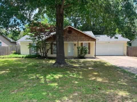 1011 Green Valley Drive, Bryant, AR 72022
