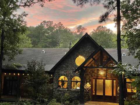 137 Bucksnort Lane, Mena, AR 71953