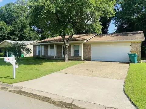 4 Brookway Lane, North Little Rock, AR 72120