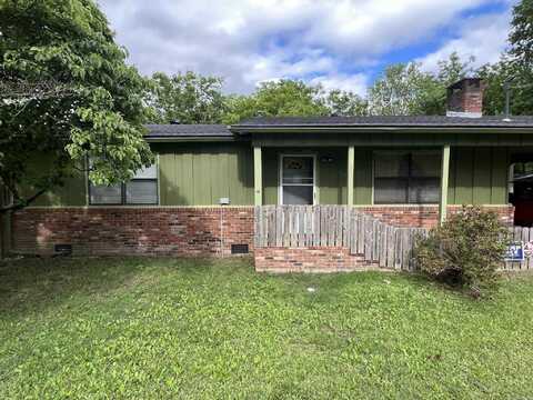 305 Gann St, Mena, AR 71953