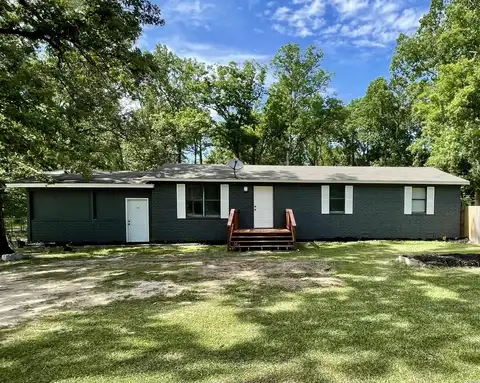 7901 Sulphur Springs Road, Pine Bluff, AR 71603