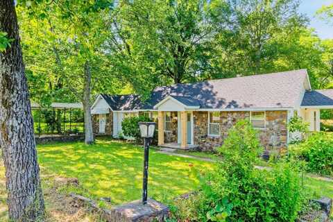 302 E Maryland Avenue, Sherwood, AR 72120