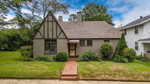 489 Ridgeway Drive, Little Rock, AR 72205