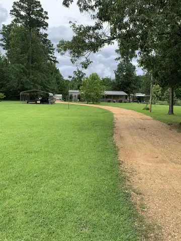 160 Ouachita 476, Camden, AR 71701