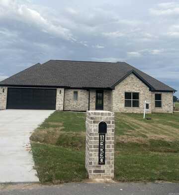 13530 Smarty Jones Dr., Scott, AR 72142