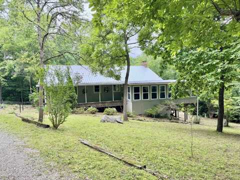 303 Bluffs Drive, Mountain View, AR 72560
