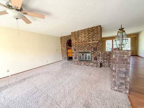 1908 Honeysuckle Drive, Mountain Home, AR 72653