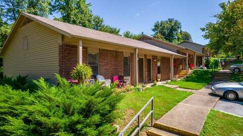 151 Summerwood Drive, Benton, AR 72015