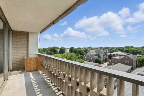 700 E 9th Unit 8J Street, Little Rock, AR 72202