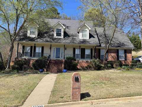 13200 Ridgehaven Road, Little Rock, AR 72211