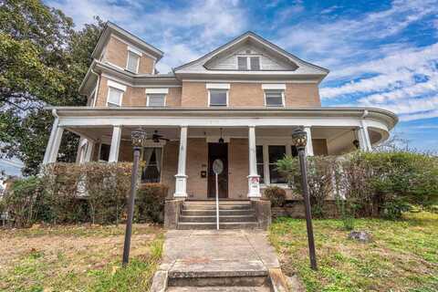 303 Quapaw Avenue, Hot Springs, AR 71901