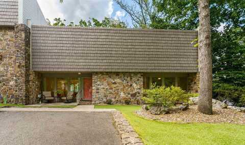 32 Calanas Lane, Hot Springs Village, AR 71909
