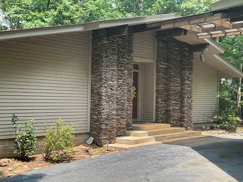 935 Christopher, Quitman, AR 72131