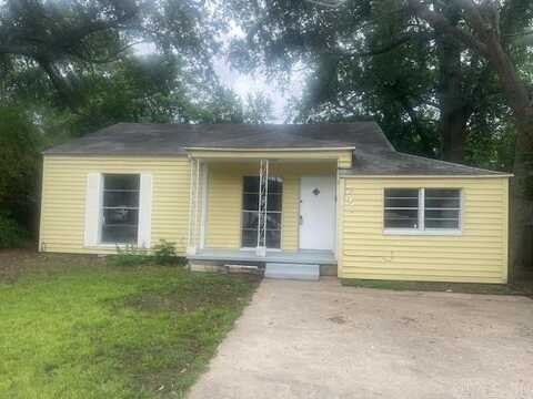 741 Macarthur Avenue, Wake Village, TX 75501