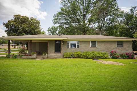 201 Mitcham Road, North Little Rock, AR 72117
