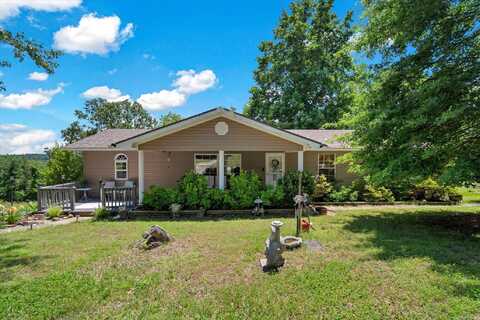 108 Gregory St, Norfork, AR 72658