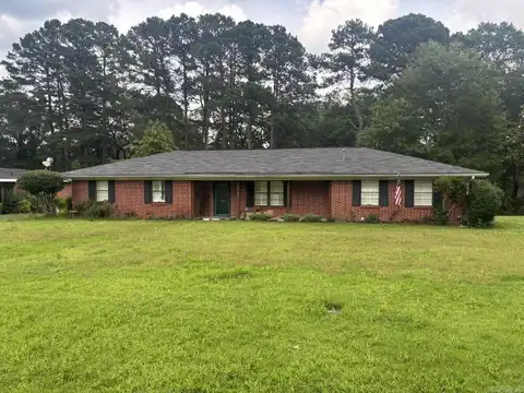 335 Berg Ave, Camden, AR 71701