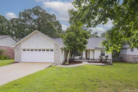 2028 North Hills Drive, Cabot, AR 72023