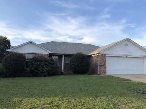 2830 York Lane, Conway, AR 72034