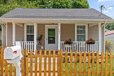 604 Snow Street, Chattanooga, TN 37405
