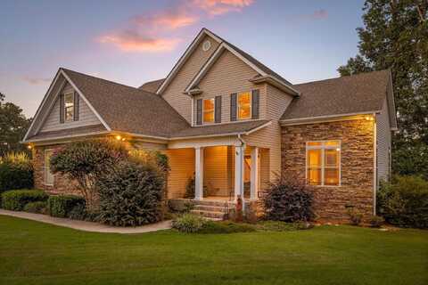 114 Avenue Of The Oaks, Rock Spring, GA 30739