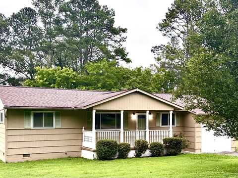 361 Gracie Avenue, Ringgold, GA 30736