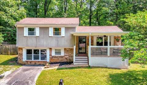 1359 Meadowood Drive, Hixson, TN 37343