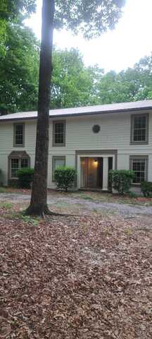 665 Scott Road, Signal Mountain, TN 37377