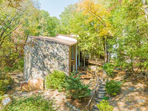 401 Mcfarland Road, Lookout Mountain, GA 30750