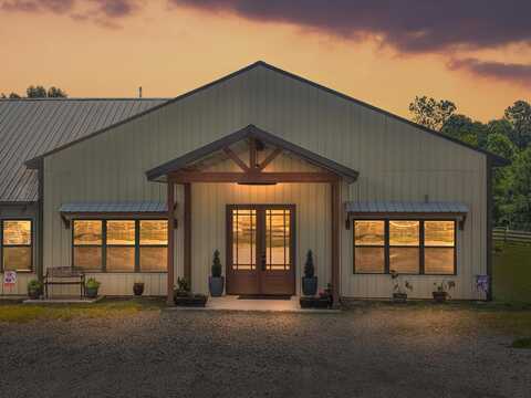 279 Owens Gin Road NE, Calhoun, GA 30701
