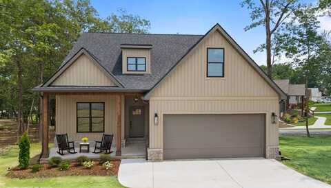 300 Dogwood Lane, Fort Oglethorpe, GA 30742