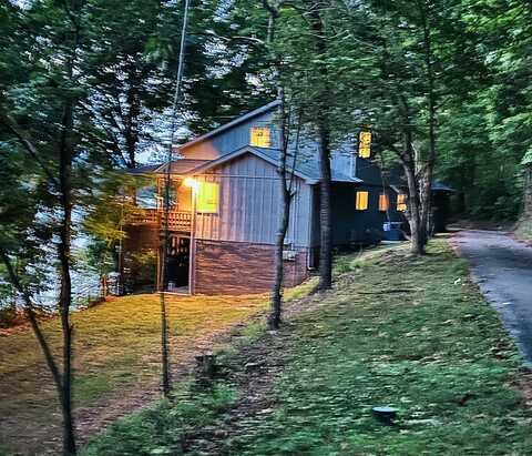 11640 Hixson Pike, Soddy Daisy, TN 37379