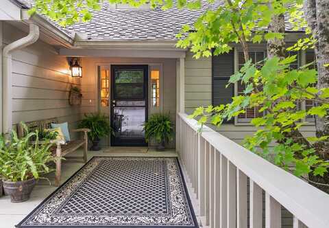 100 Scenic Highway, Lookout Mountain, TN 37350