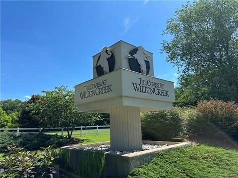 2 Wilton Coves Dr, Hartfield, VA 23071