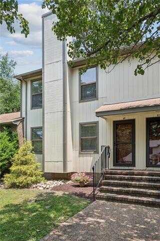 50 James Square, Williamsburg, VA 23185